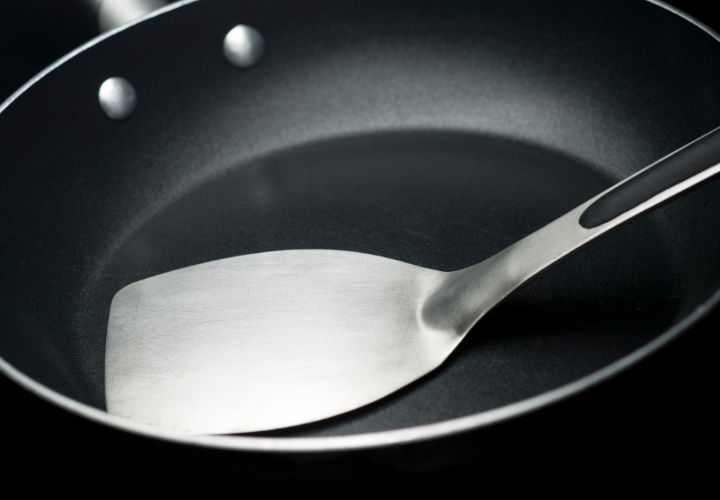 how safe is anodized cookware